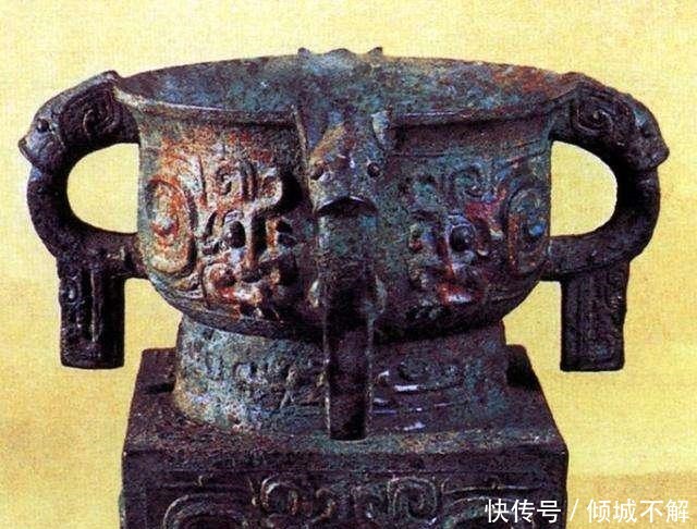 消失了100年的青铜器突然回归,铭文78个字,引得专家遐想连篇!