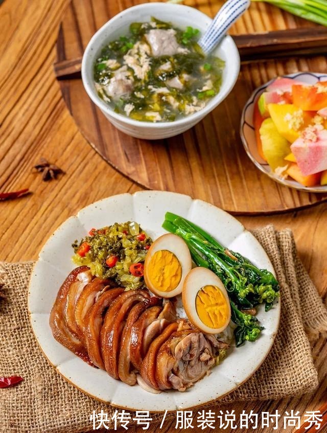 潮汕|难怪潮汕女生皮肤好!这一盘肥而不腻,满满都是胶质,谁吃谁爱!