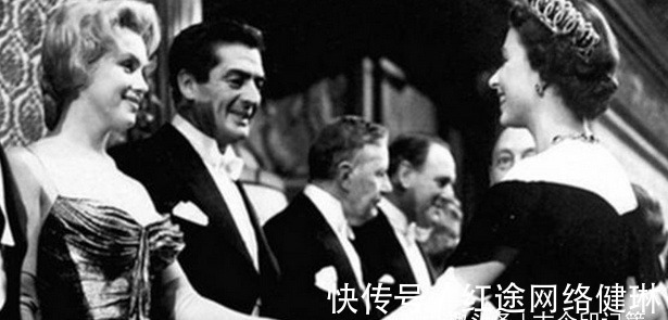 迈克尔$无法复刻的合照:两个迈克的会面,宝玉和黛玉的青涩时光