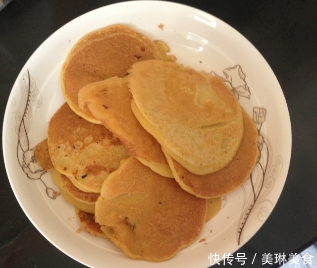 吃法|健康早餐吃法,不加水,香甜可口,几分钟就出锅,孩子爱上吃早饭