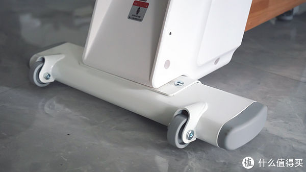 划船机|运动相关 篇一：全身锻炼称神的运动器材，野小兽R15水阻划船机测评！