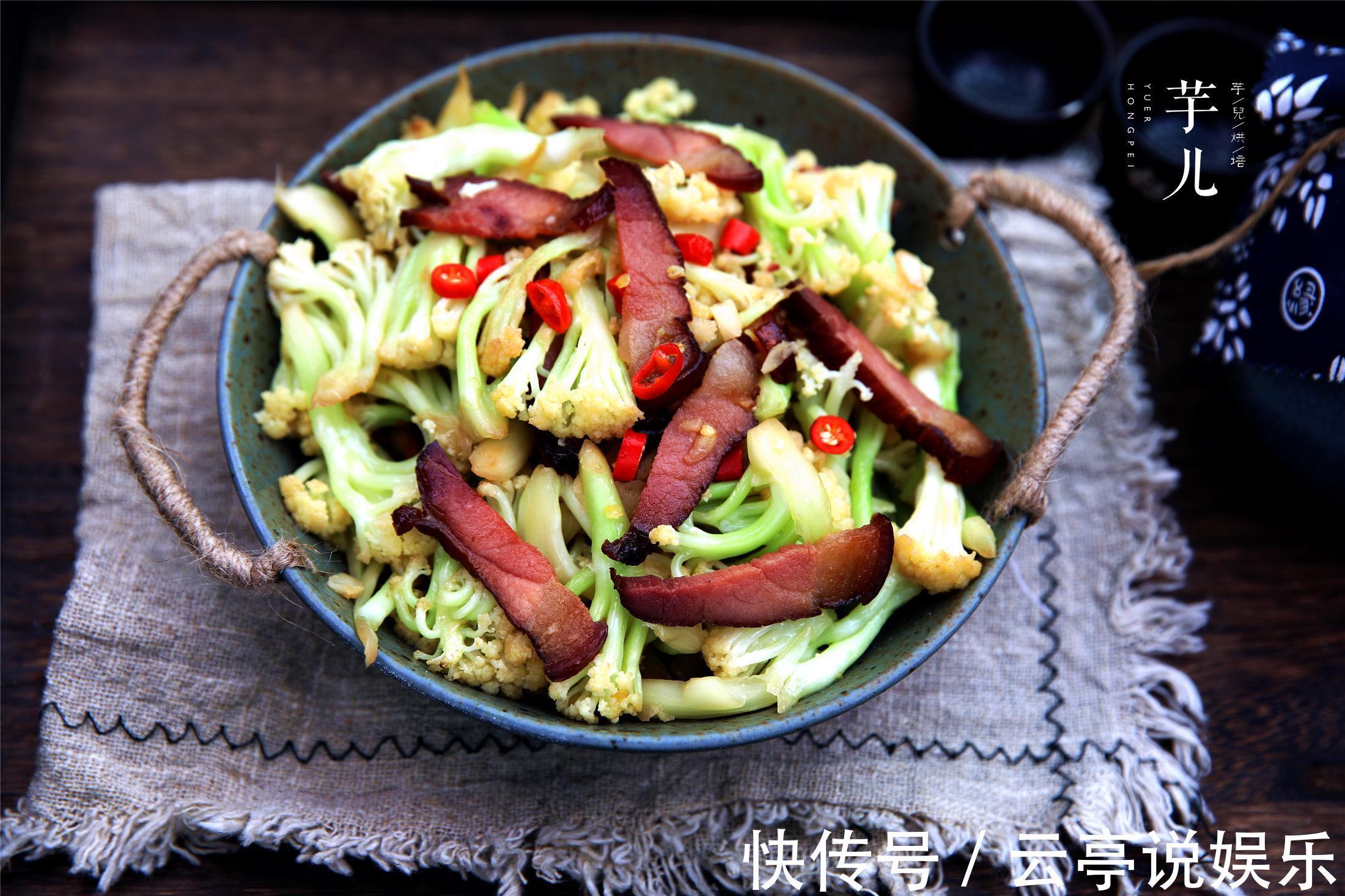 干煸花菜烧腊肉，做法简单，香辣可口，比饭店的好吃，下饭又下酒