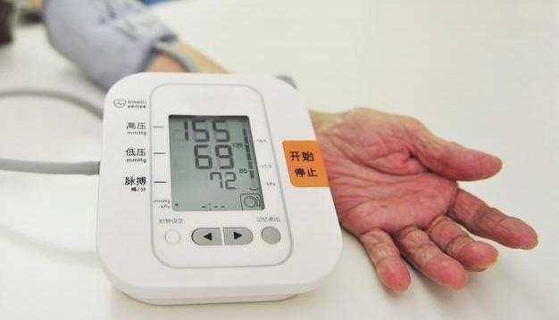 胆固醇|高血压有救了，此几样食物每天坚持吃，血压往下降不升高