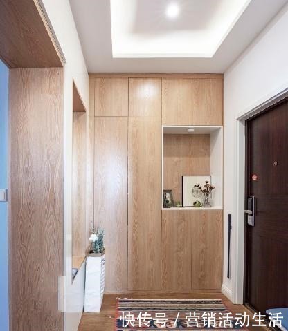 玄关柜|入户没人放鞋柜了，太不实用！不如学着设计一排柜，一进门贼漂亮！