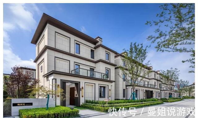园区|奥莱旁“24开24罄”的传奇小区交付,看完后“红盘”都不香了