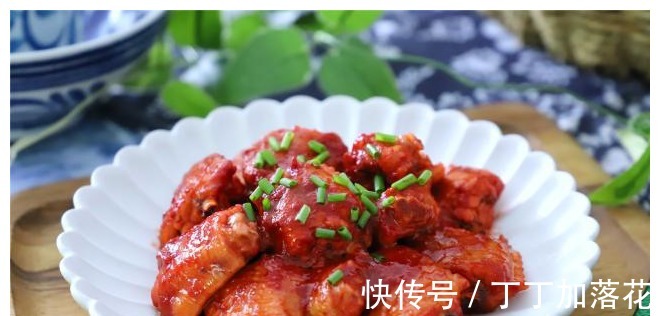 醇香|教你鸡翅的特色做法，醇香浓郁，鲜美嫩滑，比可乐鸡翅好吃10倍！