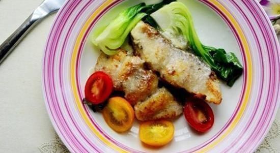 香草|精选美食香草鱼块、豆花猪手、冬菜丝瓜炒木耳、黑椒鸡柳的做法