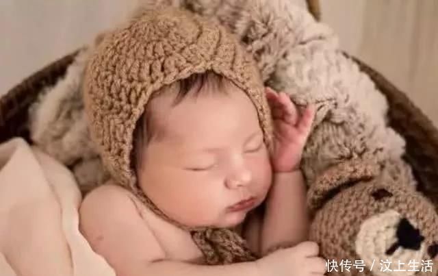 化妆|女性怀孕后,尽量别做4事,为了孩子的外貌,再爱也要忍住