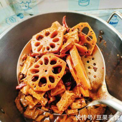 拌饭|下饭神器卤味一锅出，拌饭还能吃三碗