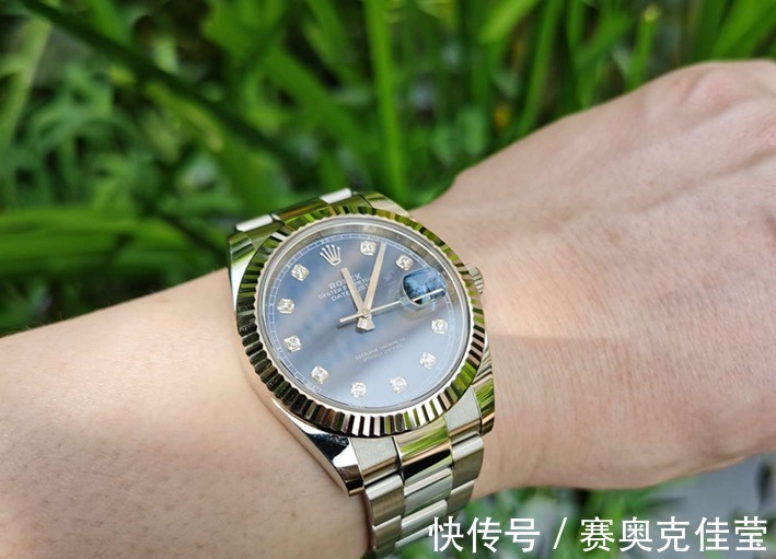 劳力士|手表也能拯救拖延症?精准走时,不给拖延找借口