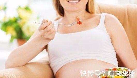 胎儿|怀孕4个月后,孕妈感觉晚上“胎动”频繁?或许该了解这3点!