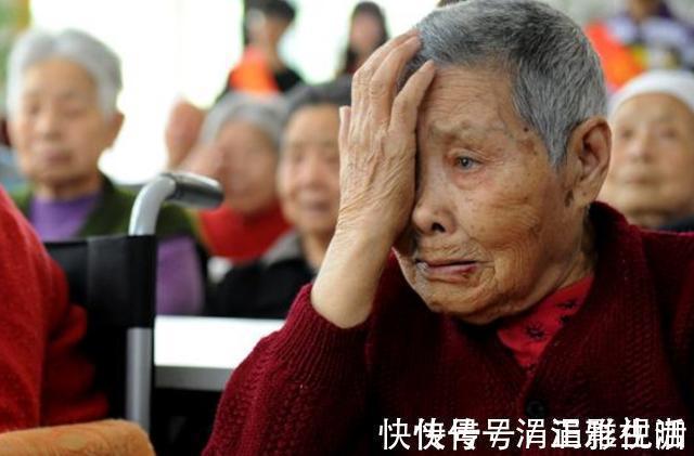 结局|不帮子女带娃的老人,到晚年多半逃不过“3个结局”,别不当回事