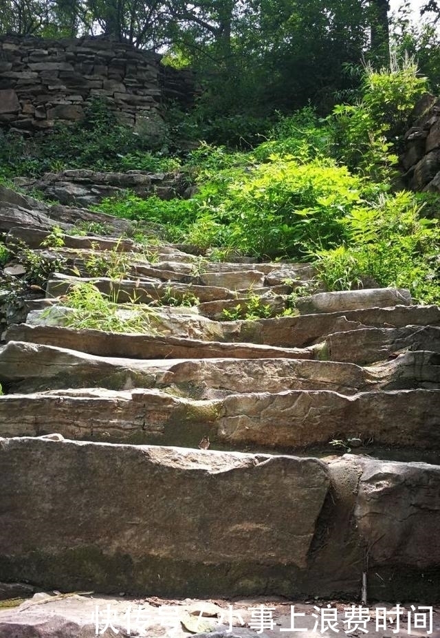 深藏在太行山下的古村，因纣王闻名，妲己曾在此居住