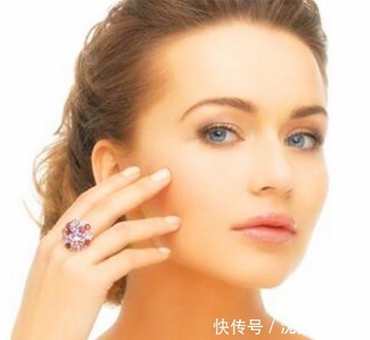 鸡蛋清敷脸一个月,皱纹真的就会消失吗会有帮助吗各位了解下