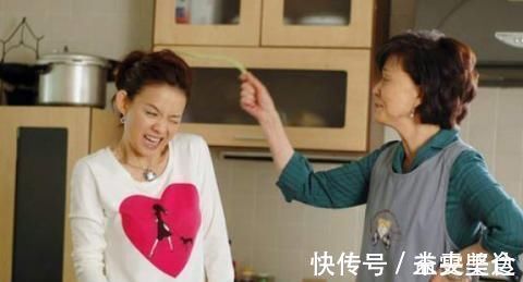 妈妈|越来越多家庭是姥姥带娃,爷爷奶奶在享清福吗?原因现实又无奈