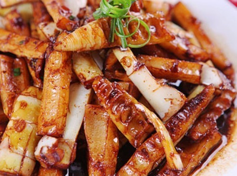 又有人中招！说了八百遍，这东西千万别碰！曾有人食用后大口吐血