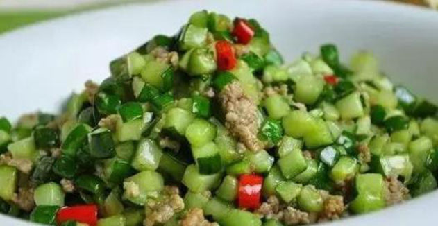 鸡丁|美食推荐青椒木耳肉丝,炒黄瓜丁,水晶肉皮冻,宫保腰果鸡丁