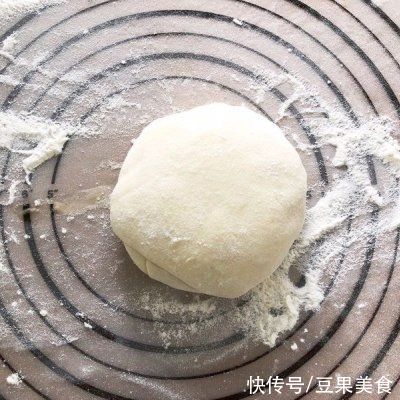 黄豆酱|老妈做的自制酱香饼，怎么吃都不腻