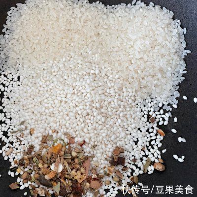 粉蒸肉才是“真正的补钙菜”！紫菜虾皮逗靠边站