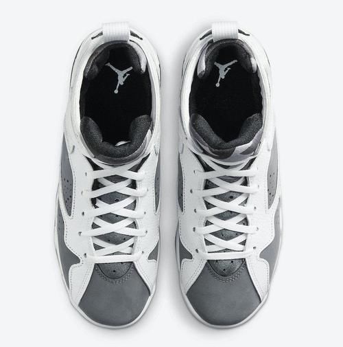 全家族尺码登场！Air Jordan 7 “ Flint ” 即将发布！