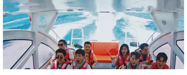 吴宣仪|《奔跑吧》下期火了，请来2男1女助阵，网友：想追的心挡不住