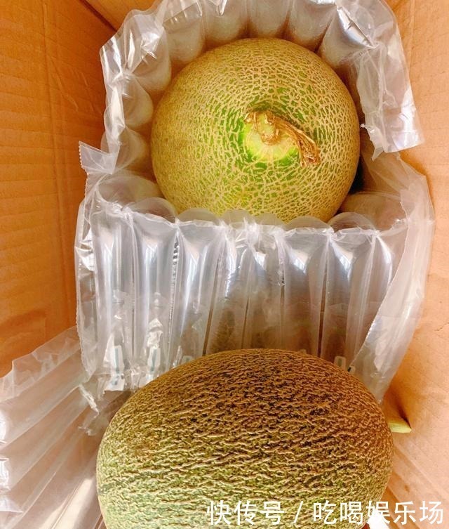 含铁多的甜瓜,是鸡肉的3倍,牛奶的17倍,常被误认是哈密瓜