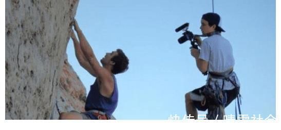 不锈钢 全宇宙最牛运动鞋,全身拿不锈钢打造,碎玻璃在它面前就是小泡沫