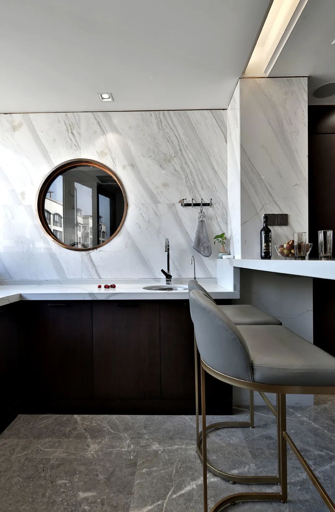 布置|210㎡新中式，现代简雅舒适，中式端庄布置，营造禅意气质