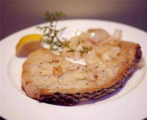 渔民|为什么渔民捕捞到鳕鱼,要马上去掉鱼头掺杂了这种鱼可要当心