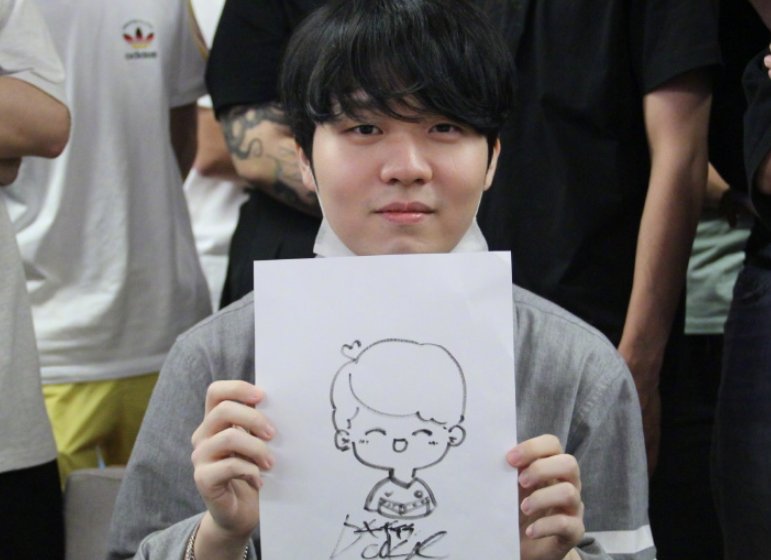 LPL|LOL：金贡留在LPL的最后一年，S12只能在LCK打职业