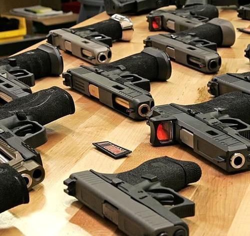 轻武器|轻武器欣赏系列,这些方头方脑的兄弟中,我最喜欢格洛克