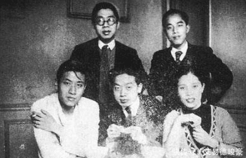 戴望舒|身患哮喘,戴望舒自己给自己打针:我要去北方,死也要死得光荣