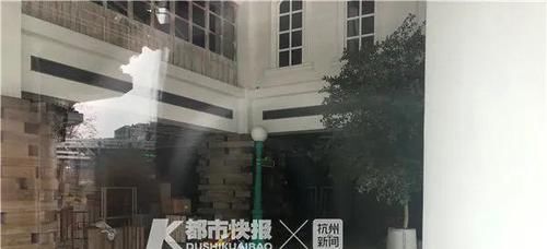 延安路上这家杭州最大的美特斯邦威店关门？2月初还开着，年轻人曾经很爱买