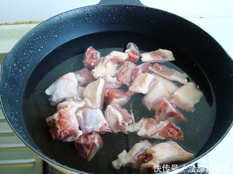 口味|鸭肉腥味重,不会做教你一招,肉质软烂开胃下饭,学会夏天吃好