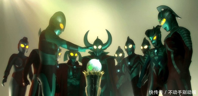 諾亞|三頭奧特曼打不死的怪獸，戰斗力很強，諾亞來了也發愁！