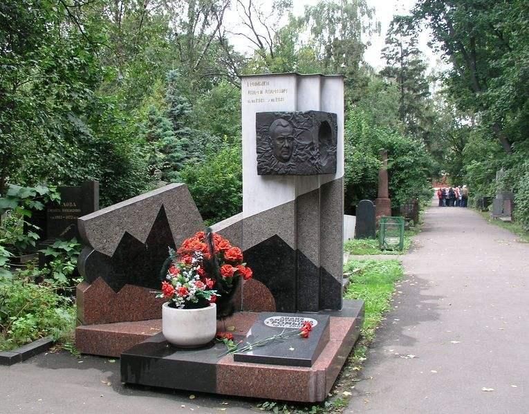 库尔久科夫|赫鲁晓夫执政后，曾加大对中国援助，为何当时外长葛罗米柯反对？