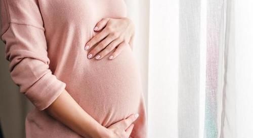 孕妇|婆婆带儿媳产检,却被医生找理由支开,随后的问题让孕妇尴尬不已