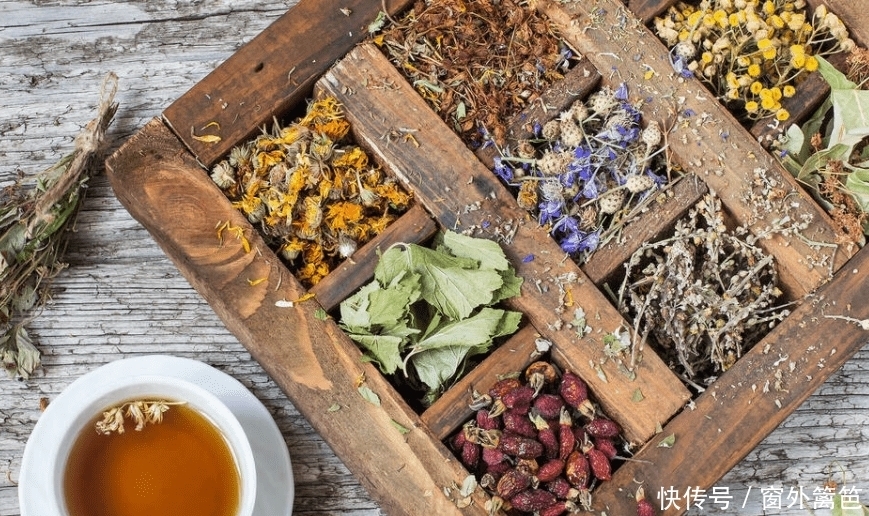 血脂异常|甘油三酯难以降不下来?医生:4种食物劝你少吃,血脂或能下降了