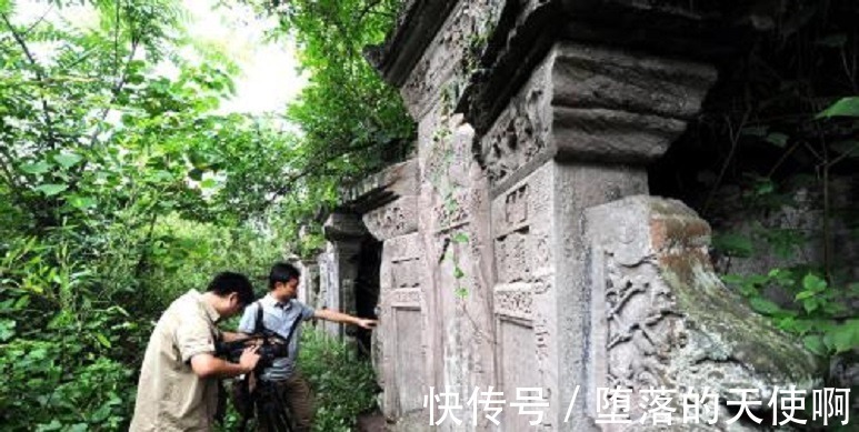 墓主&大型墓葬群被发现,墓主身份到底有多高贵使得两伙盗墓贼起冲突