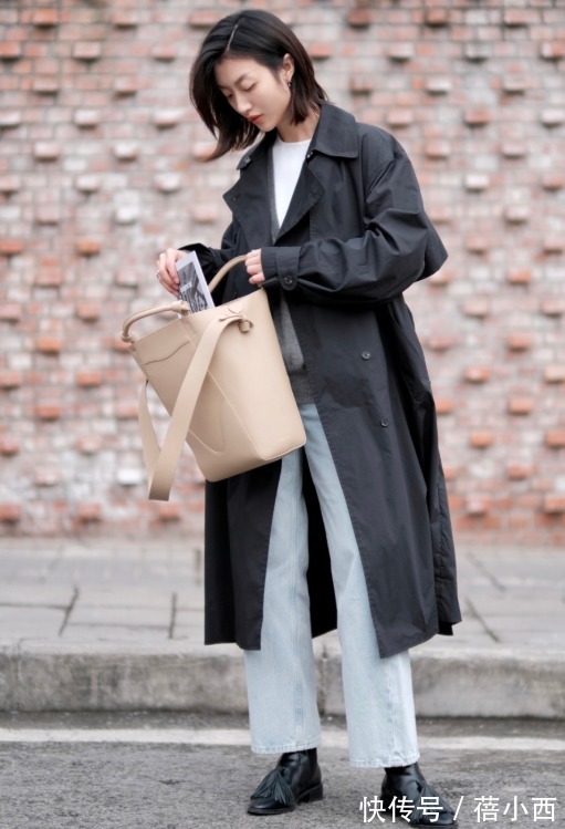 大长腿 收起你的卫衣!瞧今年早春流行的“长风衣”,这样搭配回头率100%