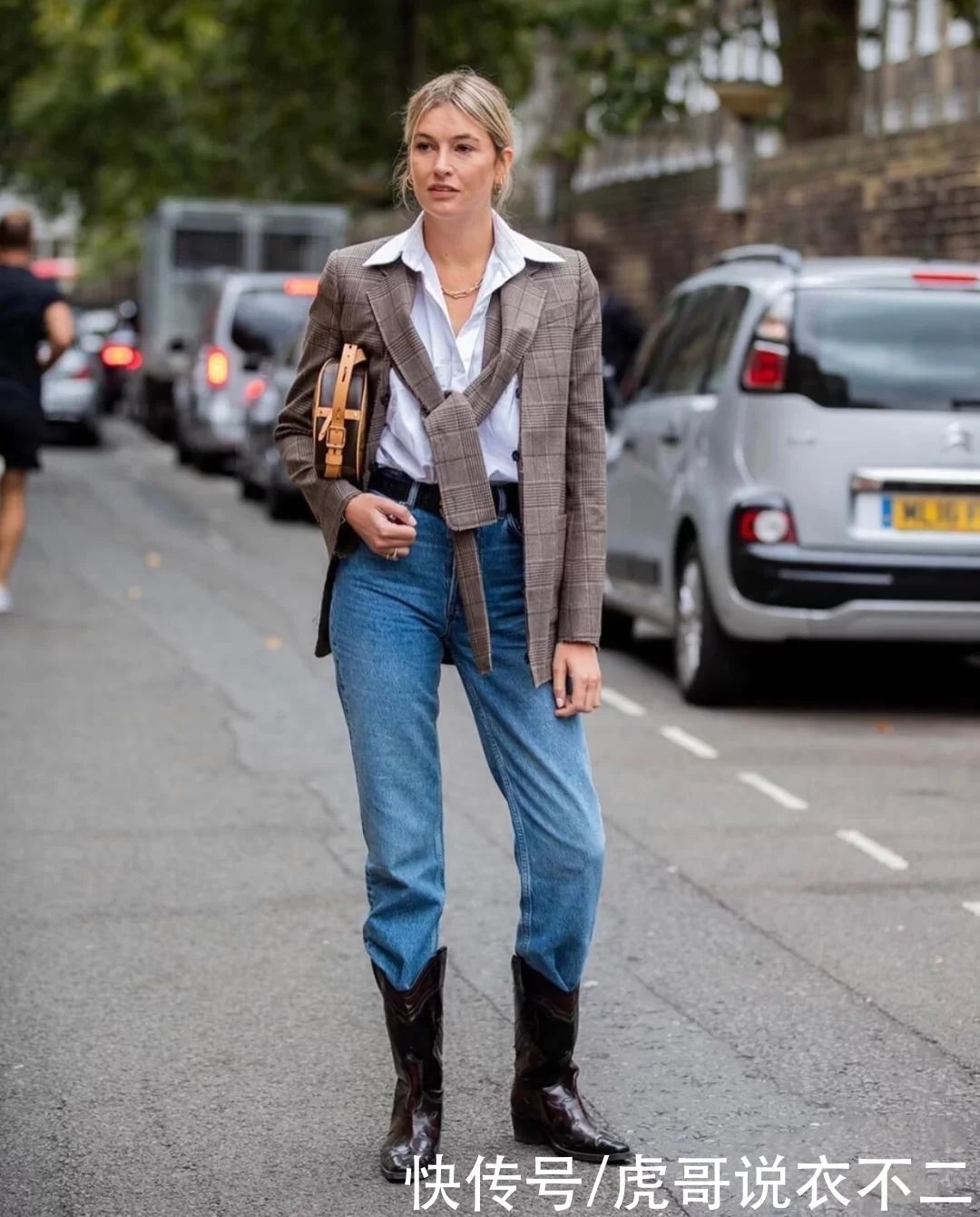 法国人气博主的高级时髦，全靠这3件单品打造，优雅又干练