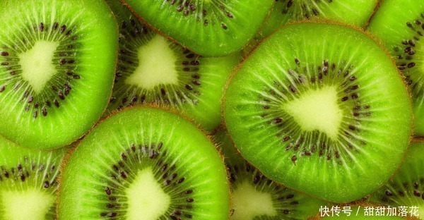 苹果|这4种水果,再贵也要买给孩子吃,大脑发育好,还能保护视力