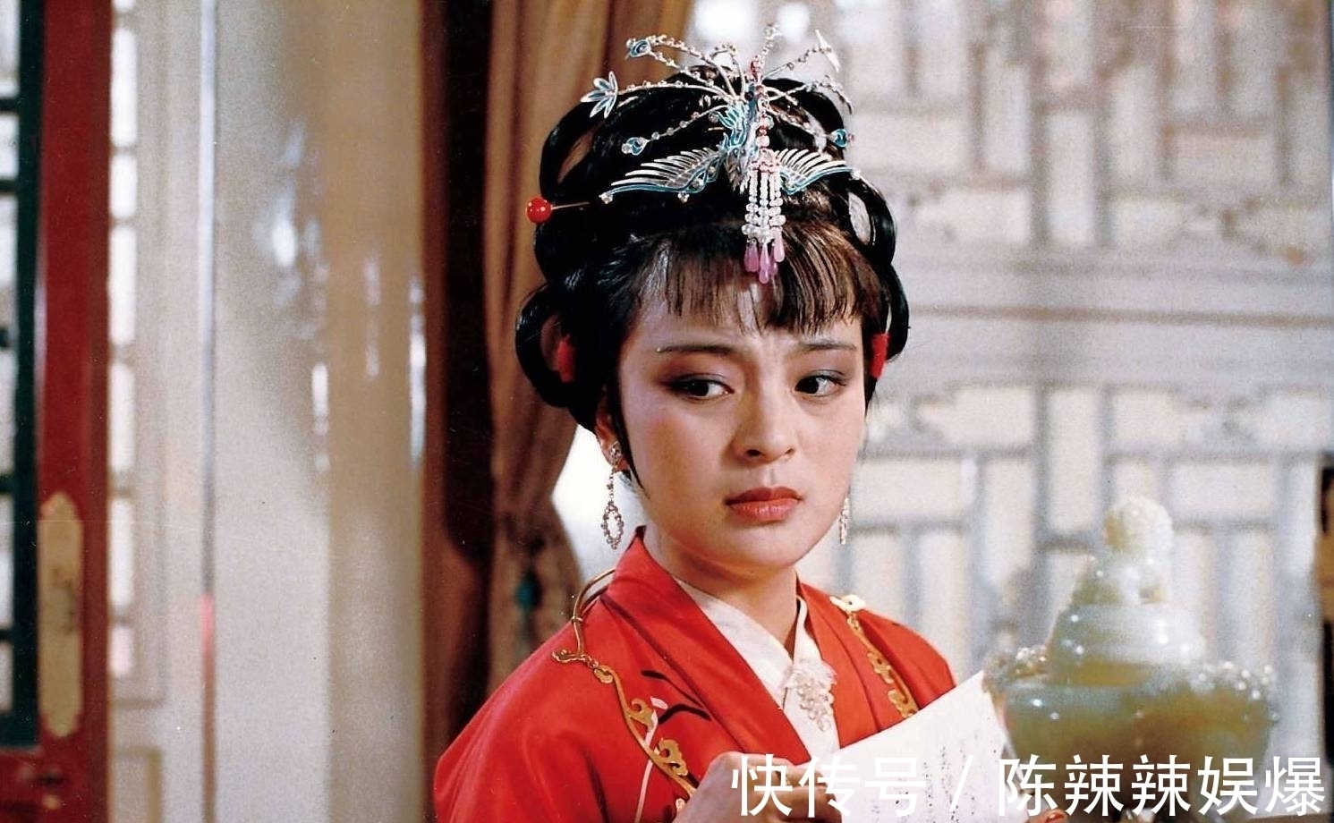 贾母#赵姨娘凭3处优势,实力碾压王夫人,成为贾母的心头好、贾政的宝