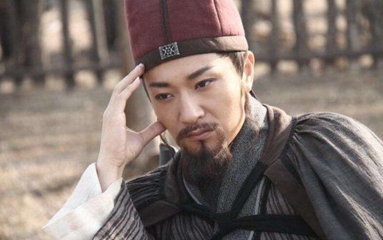 朝廷|已经成功当官的吴用,为何又吊死在宋江墓前?难道怕朝廷打击报复