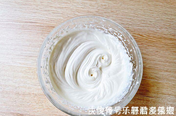 十分钟就能制作出香甜丝滑的奥利奥冰淇淋。