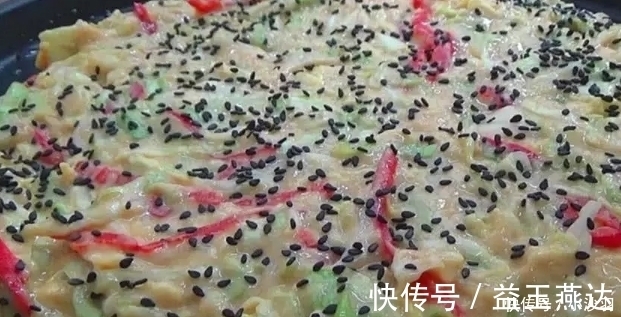 包菜最好吃的做法，加上两个鸡蛋，一吃就上瘾，比肉还美味！