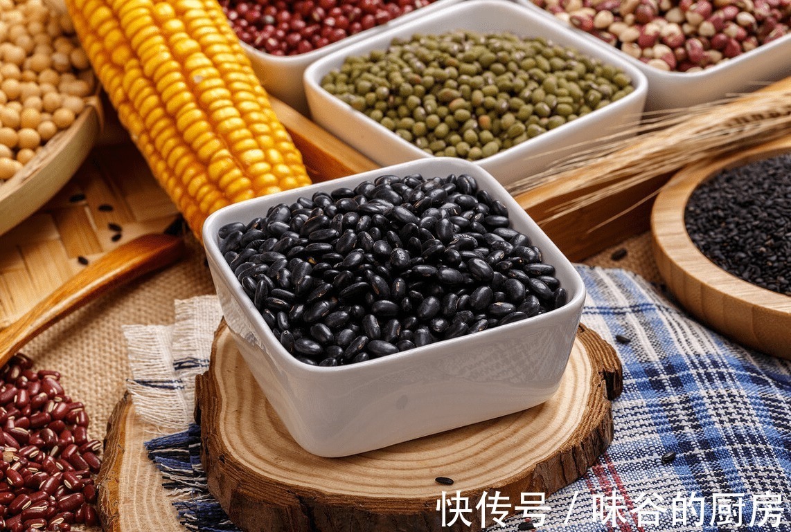 三黑豆浆|女人过了30岁,平时没事吃点它们,富含黄体酮,更显年轻态