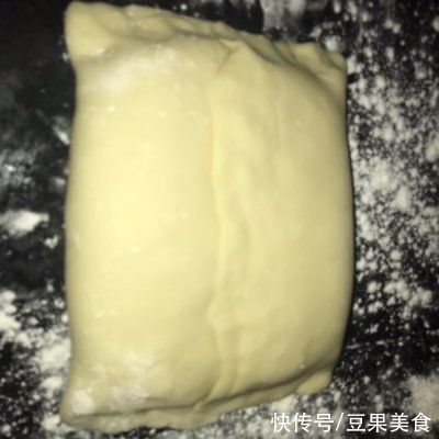 油皮|酥到掉渣的苏式鲜肉月饼（中级西点师开酥法）