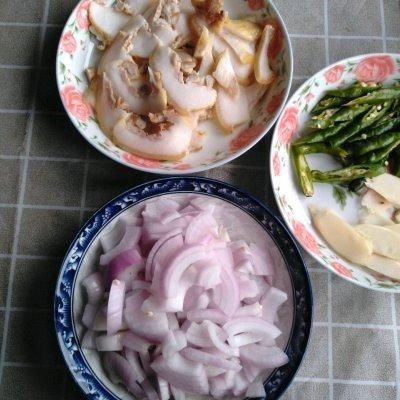 鲜美|#不容错过的鲜美滋味#洋葱炒肉