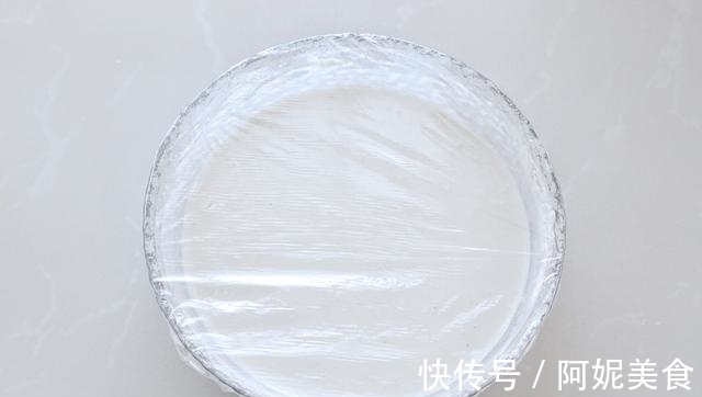 香甜|无需揉面的米发糕，搅一搅、蒸一蒸，香甜Q弹有嚼劲，比馒头简单